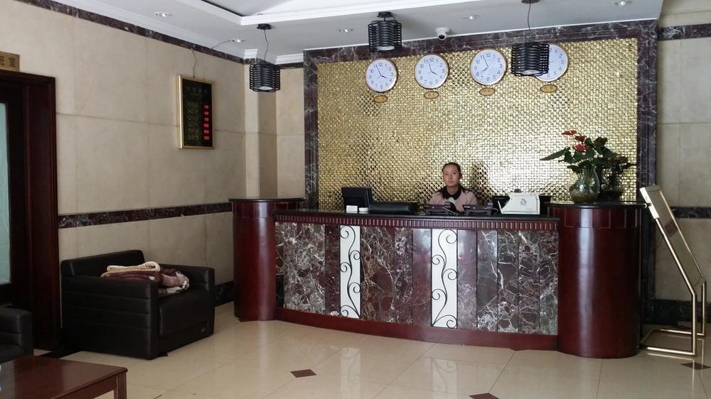 Kunming Liheng Hotel Bagian luar foto